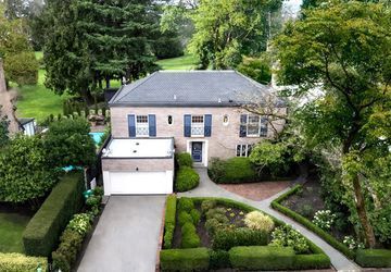 Image for story: Refined Real Estate: 1937 Colonial Broadmoor home lists for $2,595,000